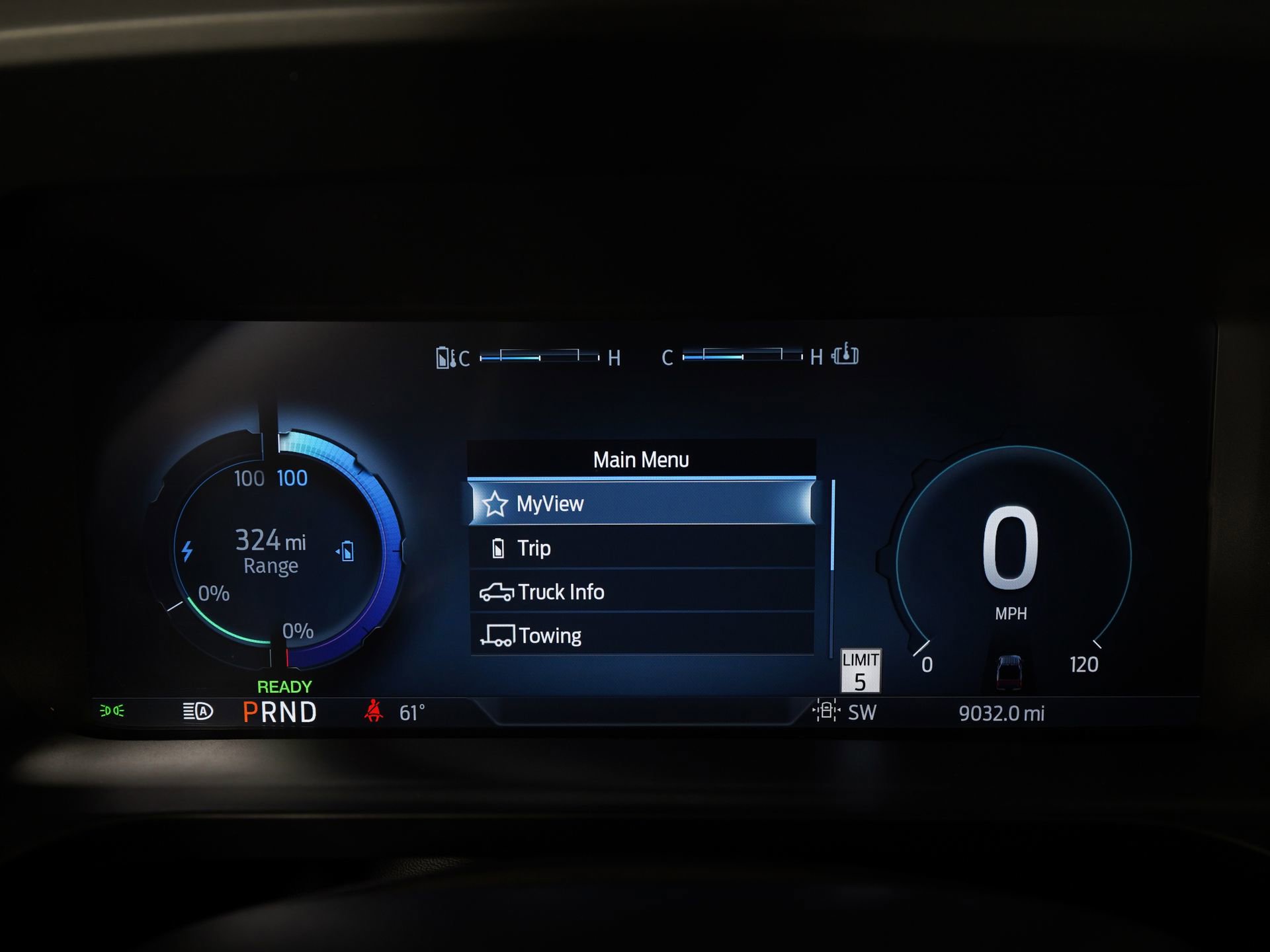 Used 2025 Ford F150 Lightning Lariat image 18