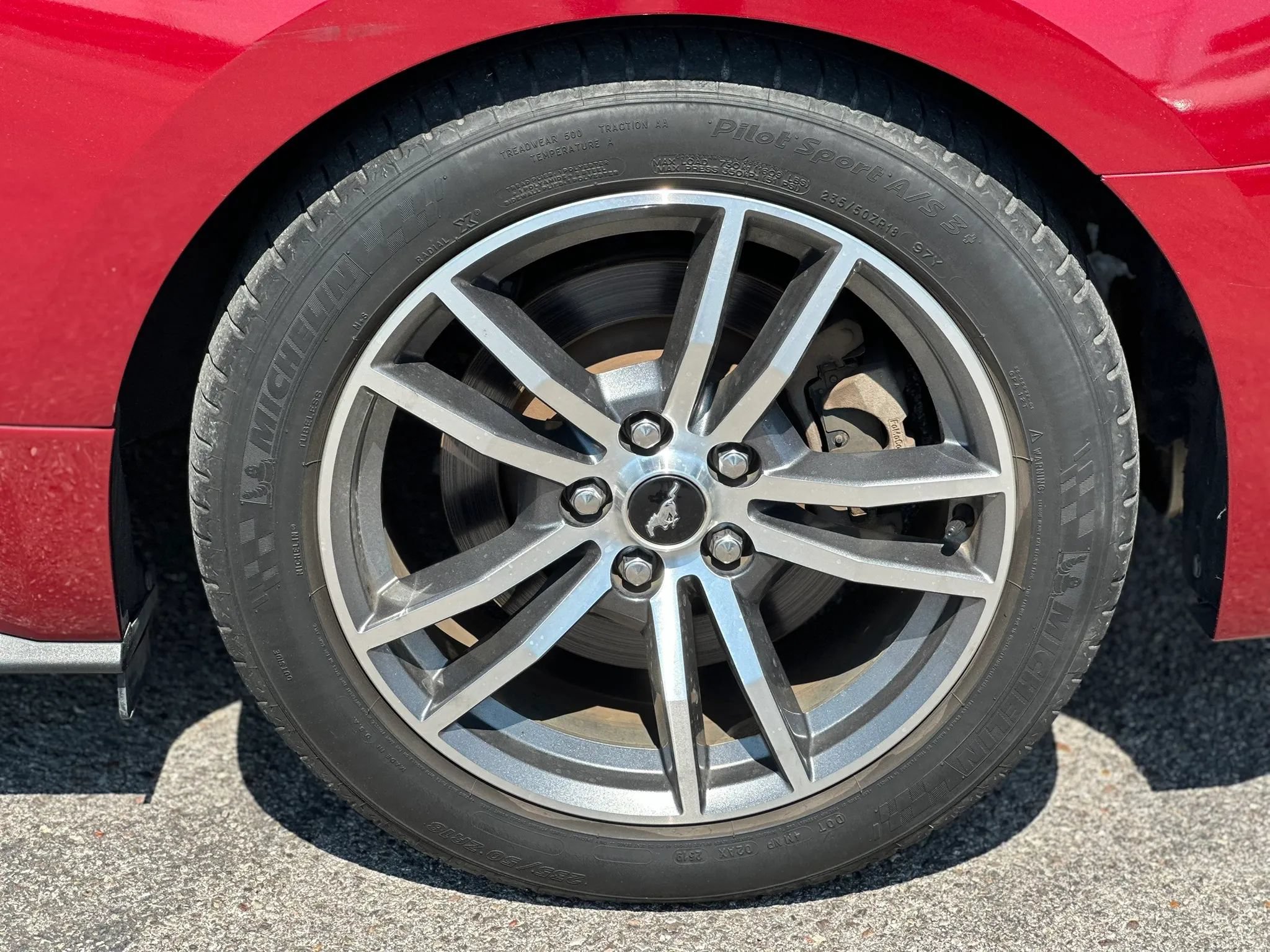 Used 2015 Ford Mustang GT RWD image 17