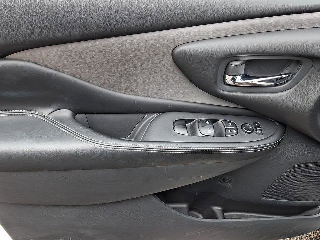 Certified 2024 Nissan Murano SV image 12