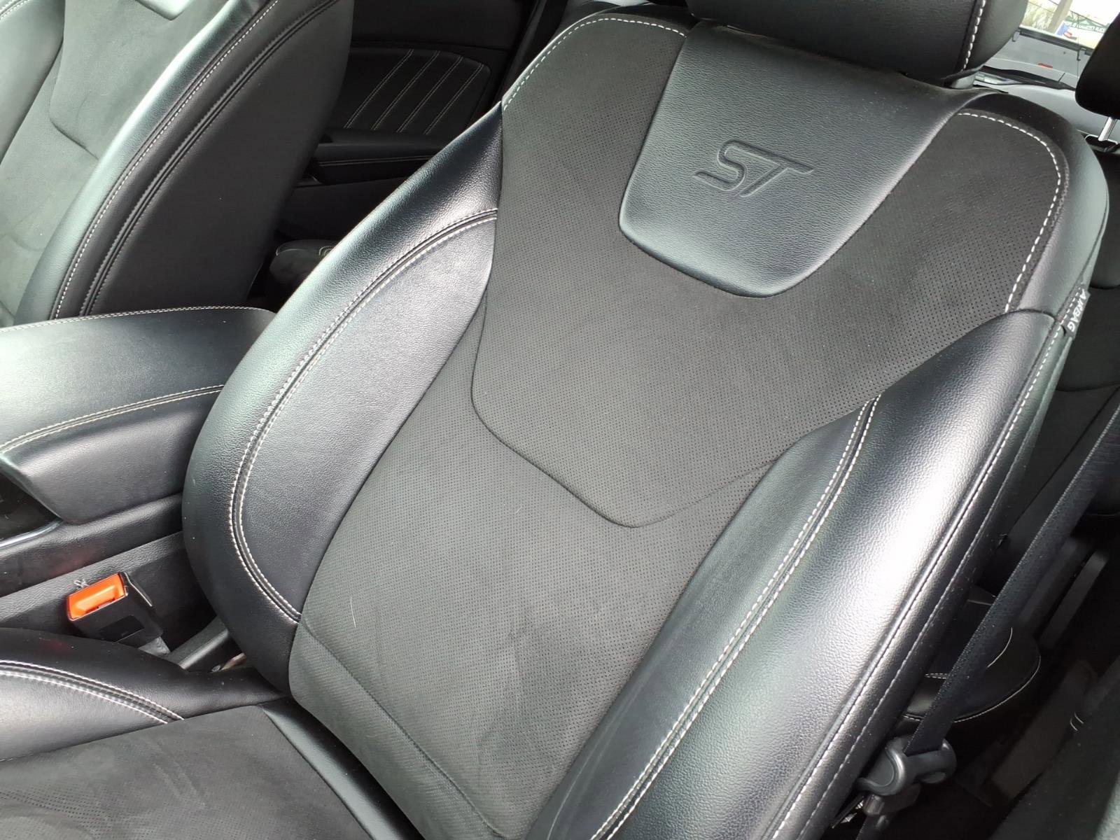 Used 2019 Ford Edge ST w/ Equipment Group 401A image 17