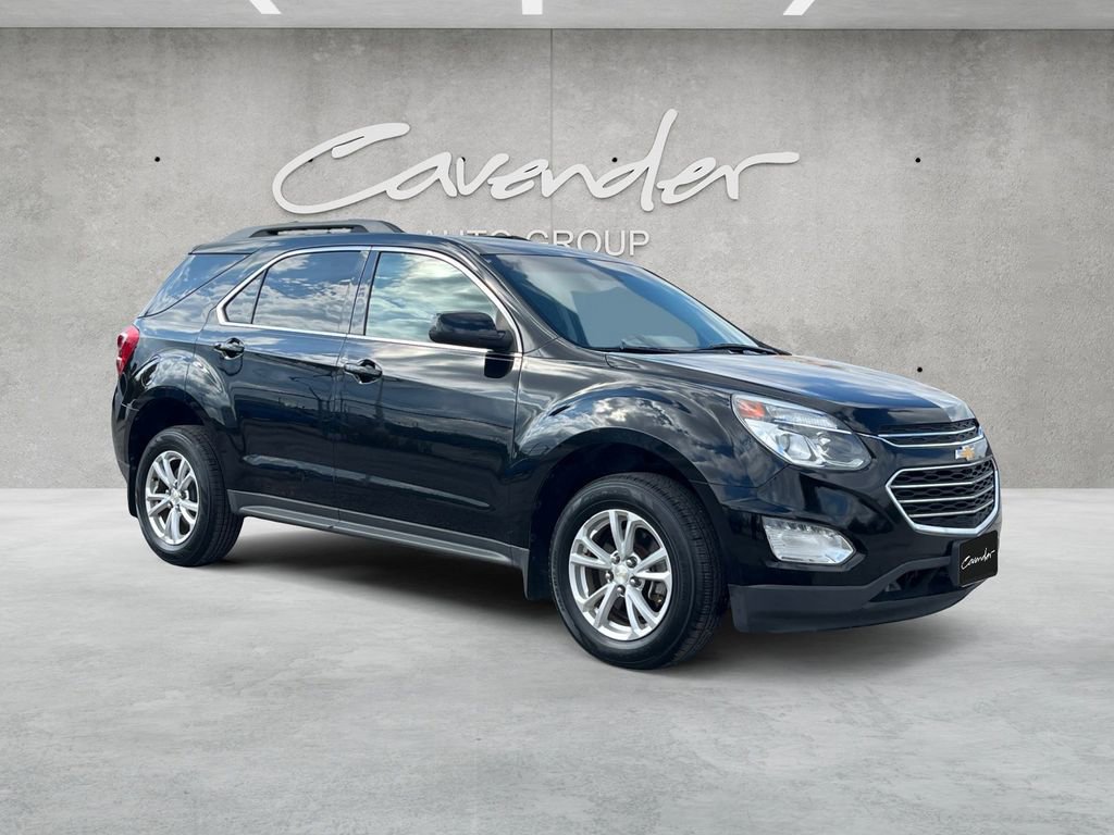 Used 2017 Chevrolet Equinox LT w/ Convenience Package image 2