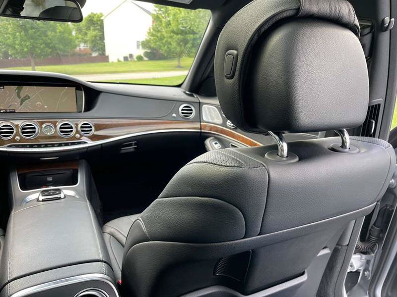 Used 2015 Mercedes-Benz S 550 4MATIC Sedan image 40