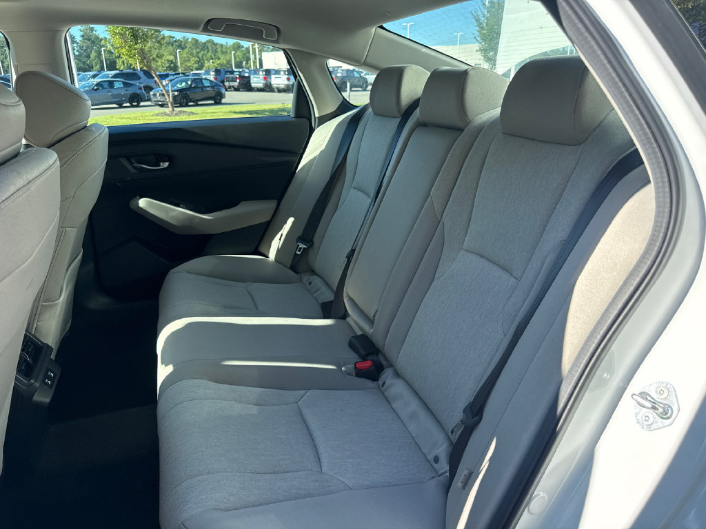 Certified 2026 Honda Accord SE image 32