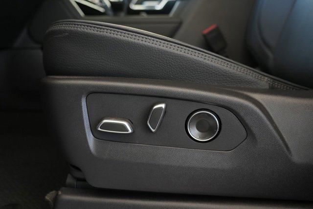 New 2025 GMC Sierra 1500 Denali w/ Technology Package image 19