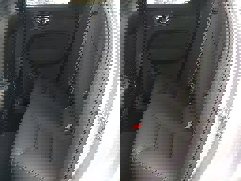 New 2026 Volvo XC60 B5 Plus w/ Protection Package Premier image 18