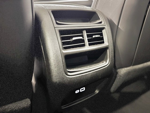 Certified 2023 Cadillac XT5 Premium Luxury w/ Technology Package image 9