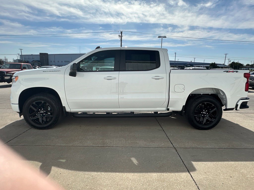 New 2026 Chevrolet Silverado 1500 RST w/ RST Select Package AWD/4WD image 3