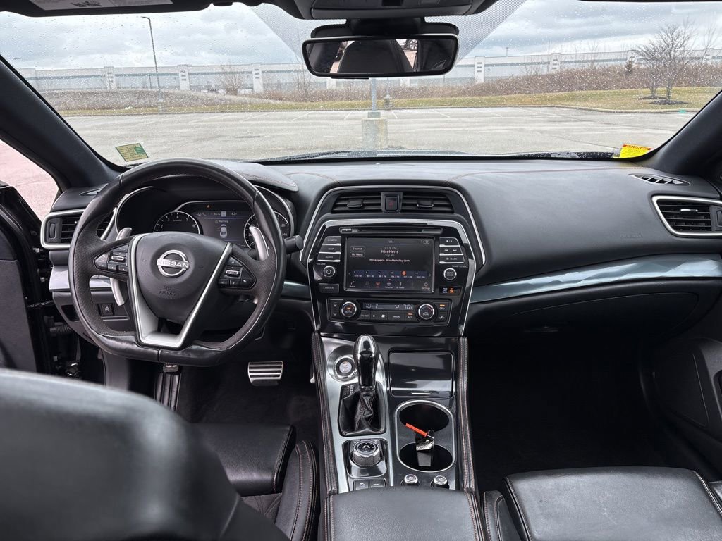 Used 2023 Nissan Maxima SR w/ Sport Mat Group image 9