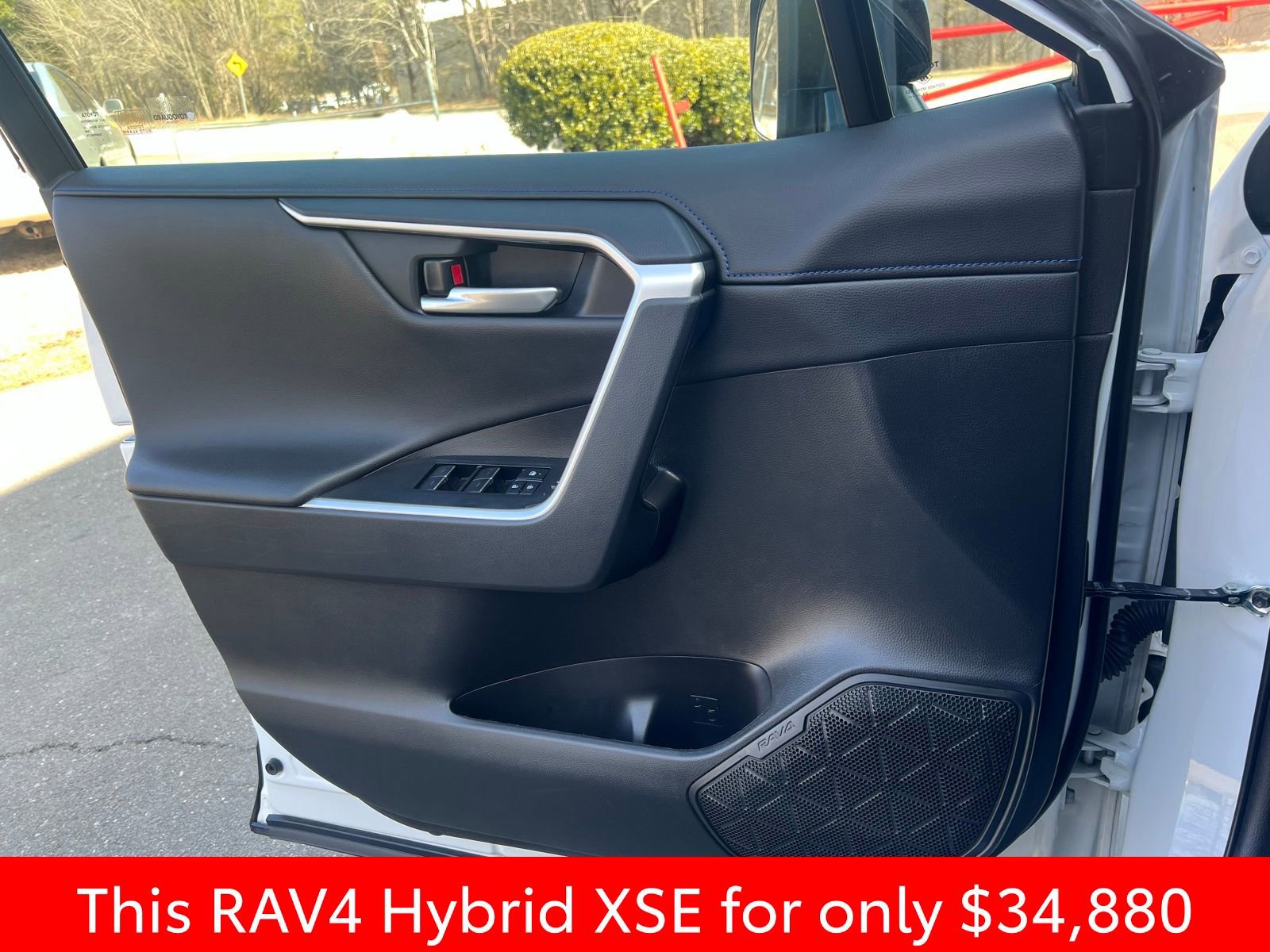 Used 2024 Toyota RAV4 XSE image 42