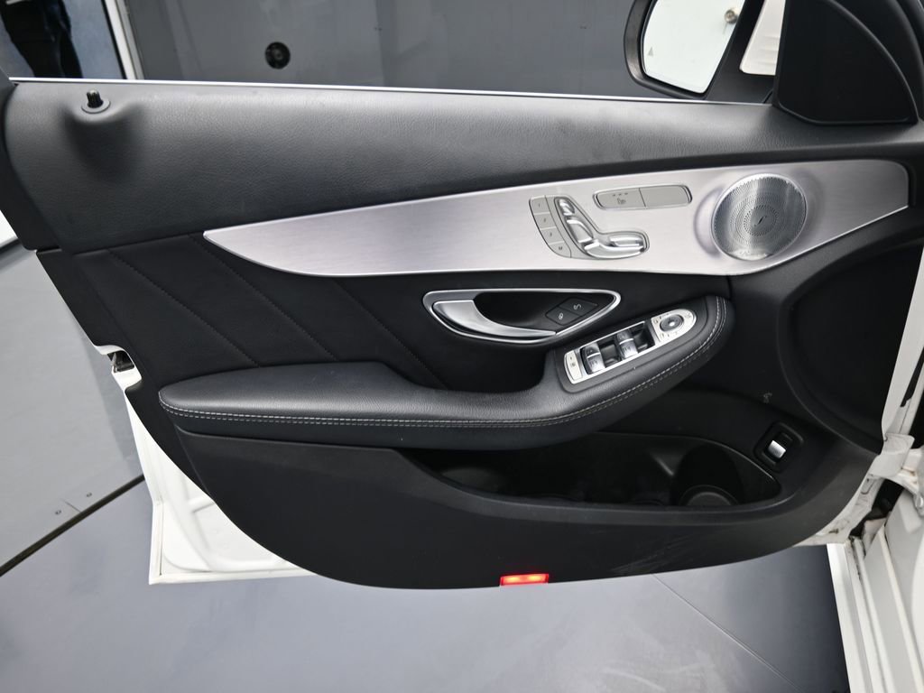 Used 2018 Mercedes-Benz C 300 Sedan image 13