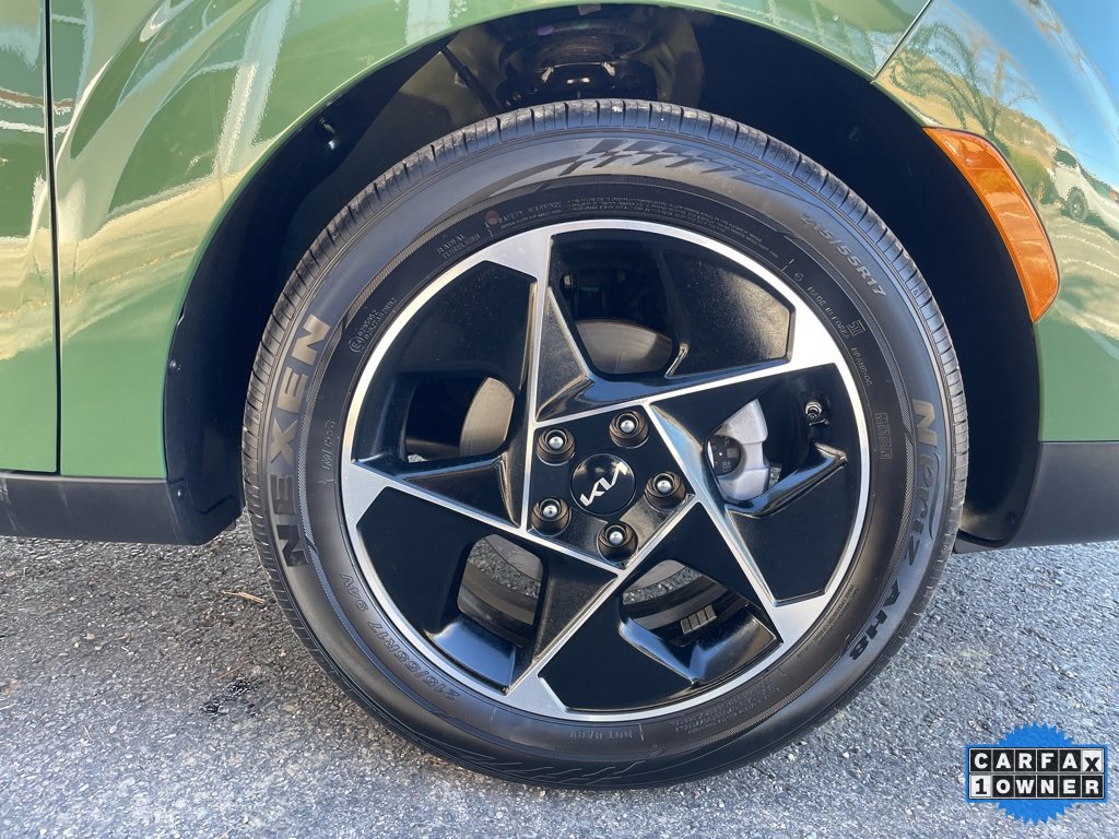 Certified 2023 Kia Soul EX image 7