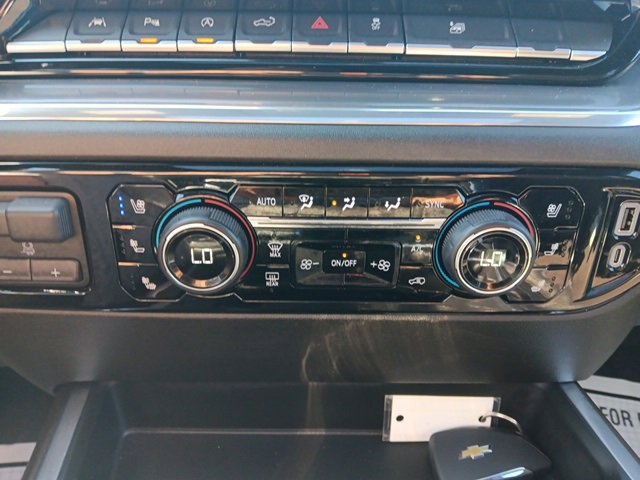 Used 2025 Chevrolet Silverado 1500 High Country w/ Midnight Edition image 17