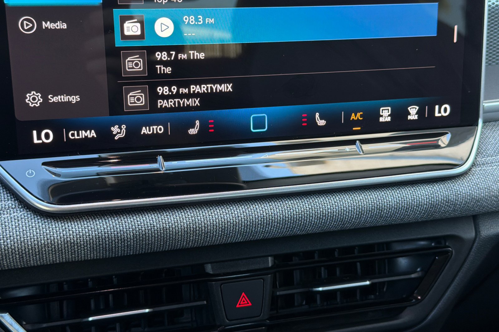 Used 2025 Volkswagen Tiguan S FWD image 20
