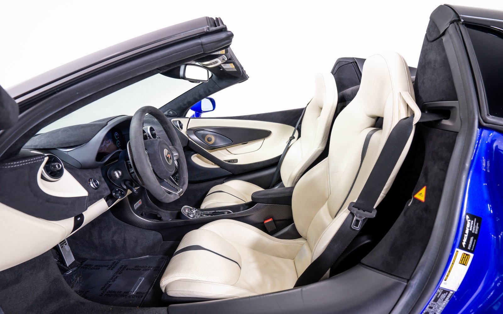 Used 2018 McLaren 570S Spider image 23