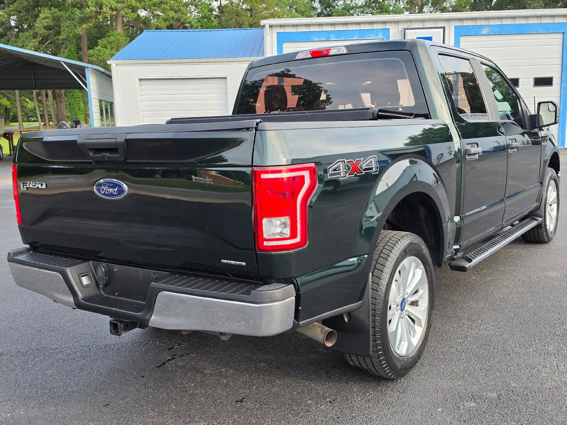 Used 2016 Ford F150 XL w/ Equipment Group 101A Mid AWD/4WD image 3