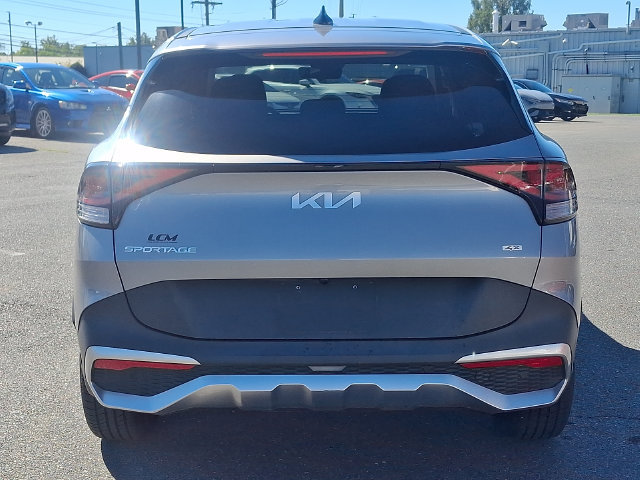 Used 2023 Kia Sportage LX AWD/4WD image 5
