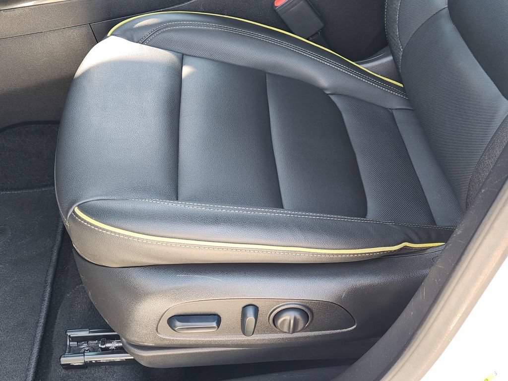 Used 2024 Chevrolet TrailBlazer ACTIV w/ Convenience Package FWD image 20