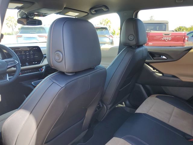 Used 2026 Chevrolet Equinox ACTIV image 9