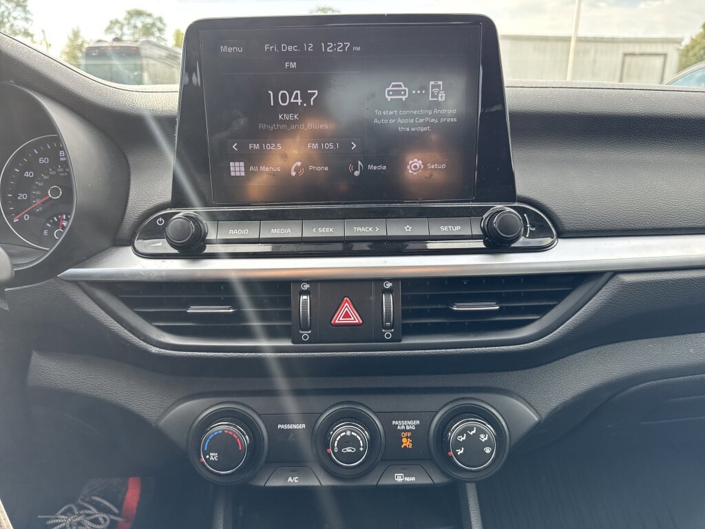 Certified 2024 Kia Forte LX image 27