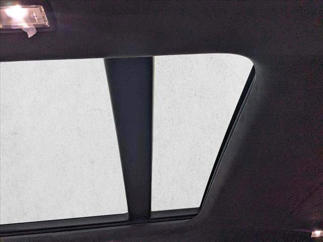 New 2026 Land Rover Defender 130 V8 image 18