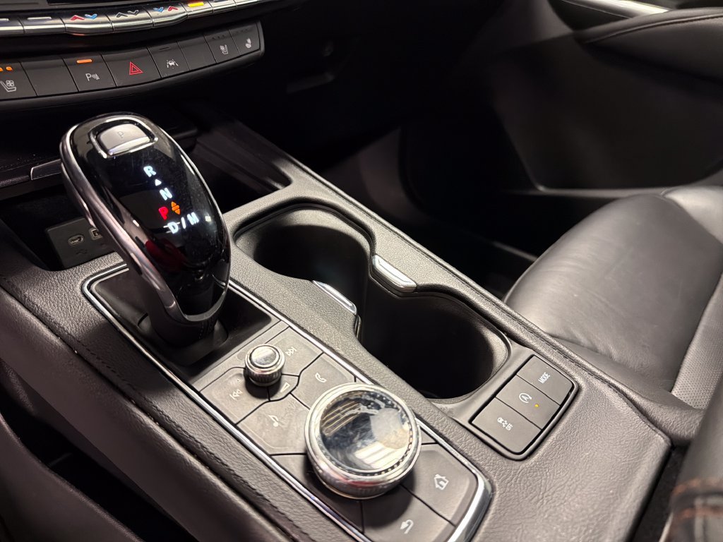 Used 2020 Cadillac XT4 Sport FWD image 36