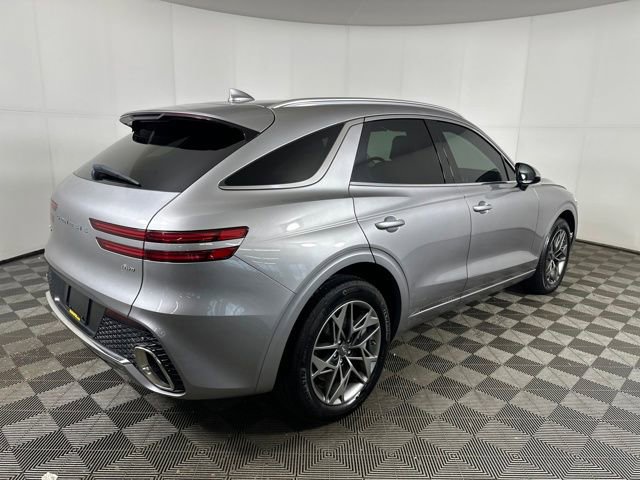 Used 2023 Genesis GV70 2.5T w/ Select Package image 3