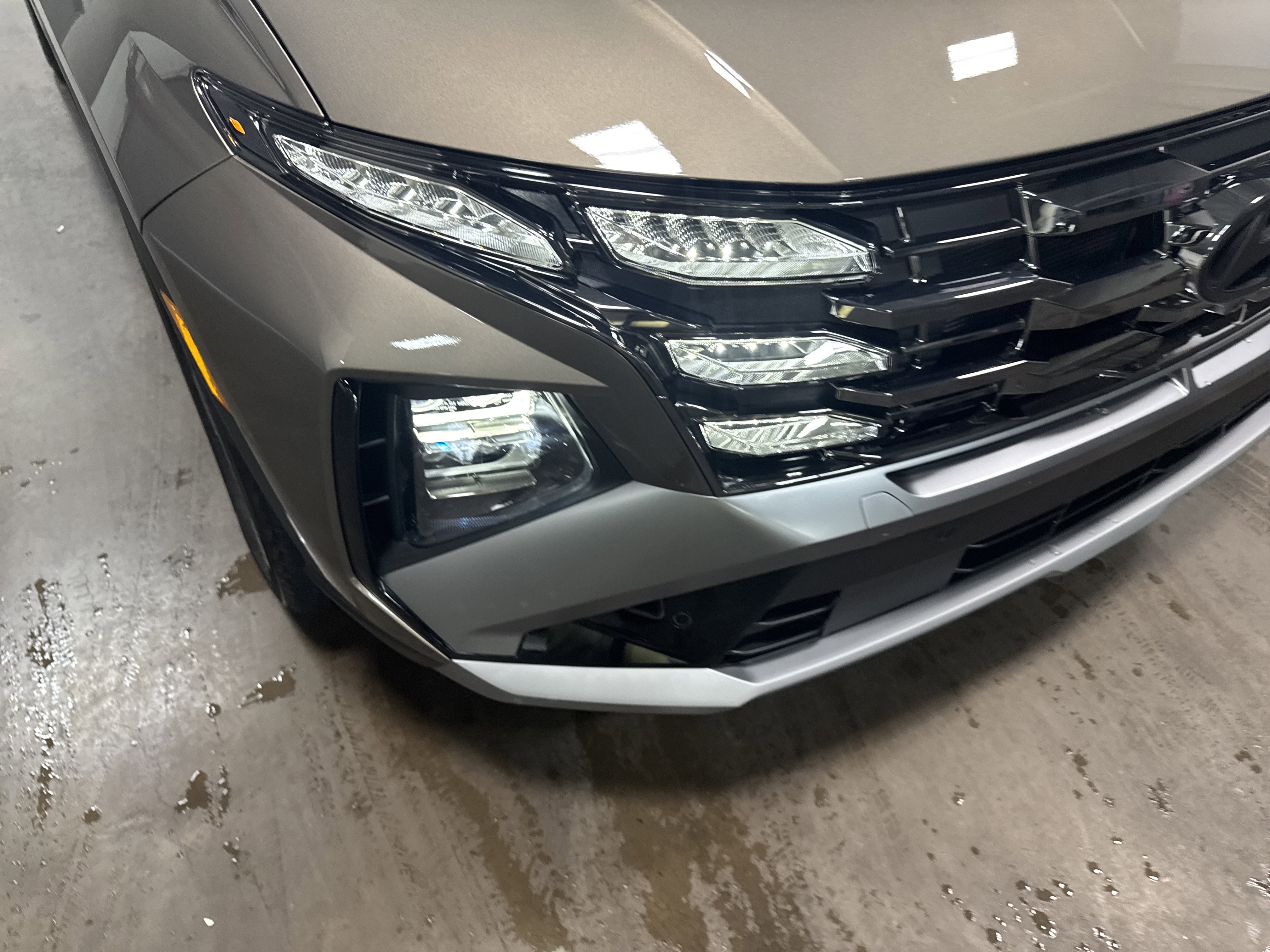 Used 2025 Hyundai Tucson Limited image 41