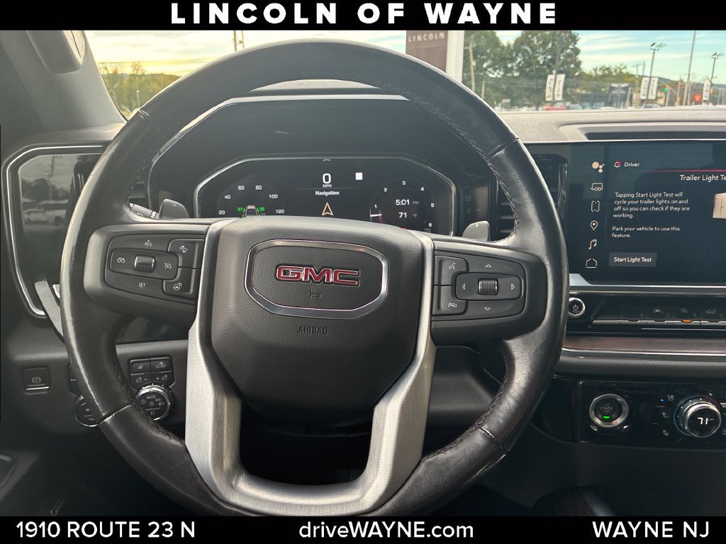 Used 2022 GMC Sierra 1500 SLT w/ SLT Convenience Package AWD/4WD image 25