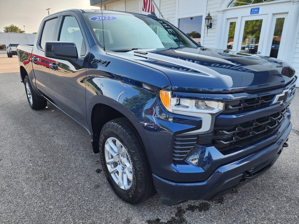 Used 2022 Chevrolet Silverado 1500 RST w/ Z71 Off-Road Package image 3