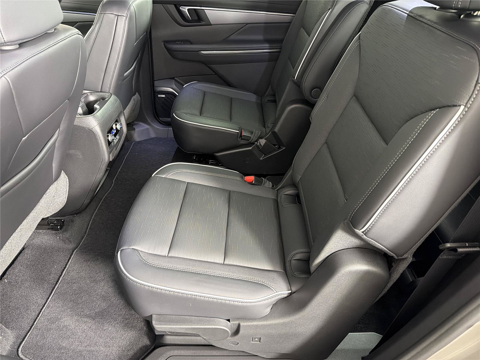 New 2026 Buick Enclave Sport Touring w/ Power Package FWD image 21