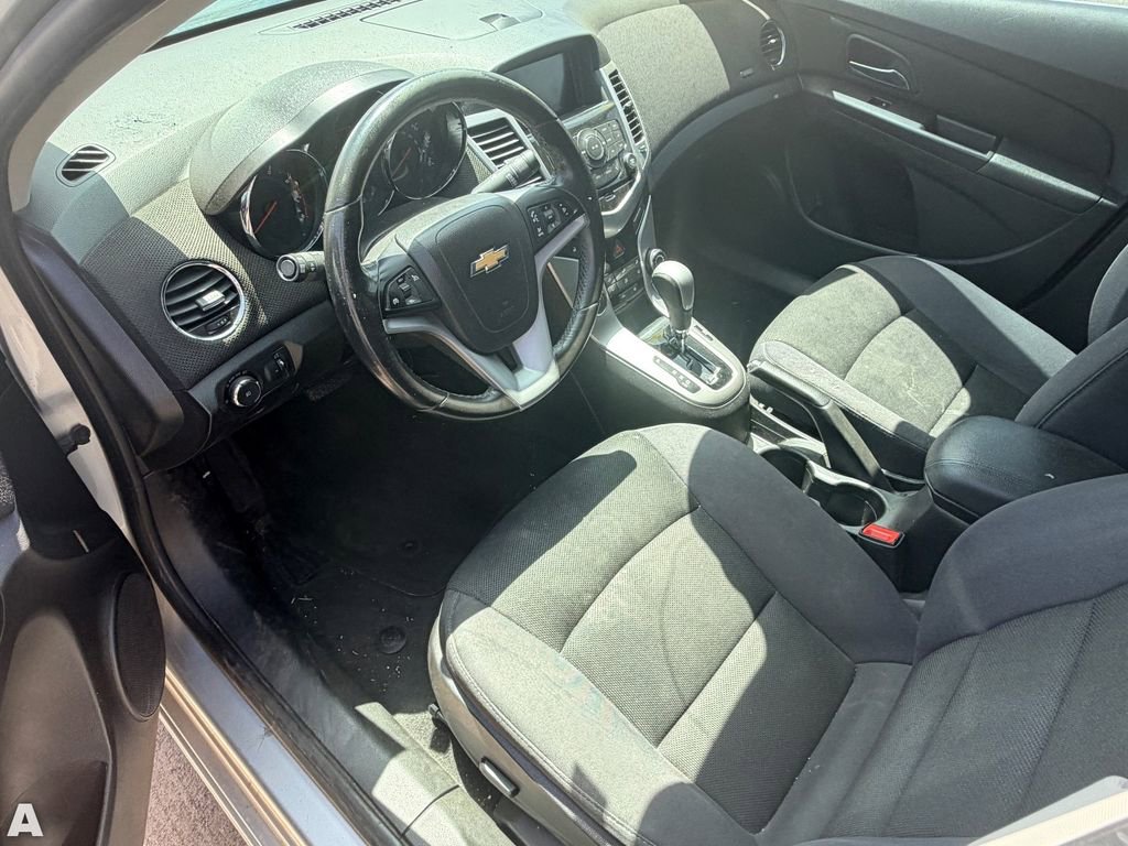 Used 2014 Chevrolet Cruze LT w/ RS Package FWD image 6