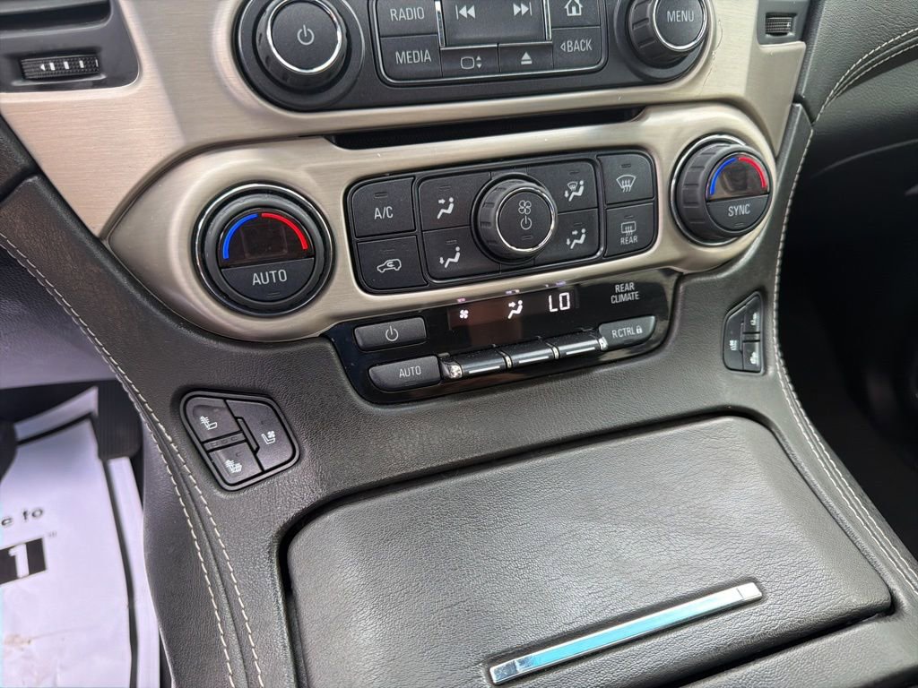 Used 2020 GMC Yukon Denali w/ Denali Ultimate Package AWD/4WD image 34