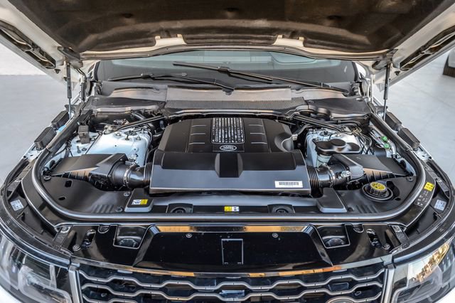 Used 2018 Land Rover Range Rover Sport Supercharged image 16