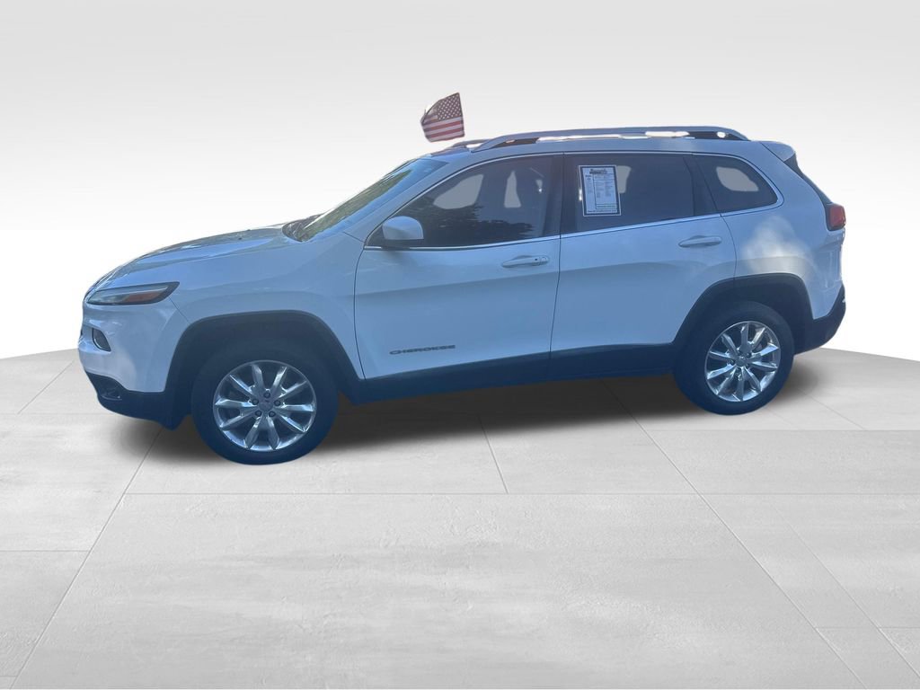 Used 2015 Jeep Cherokee Limited w/ Luxury Group FWD image 5