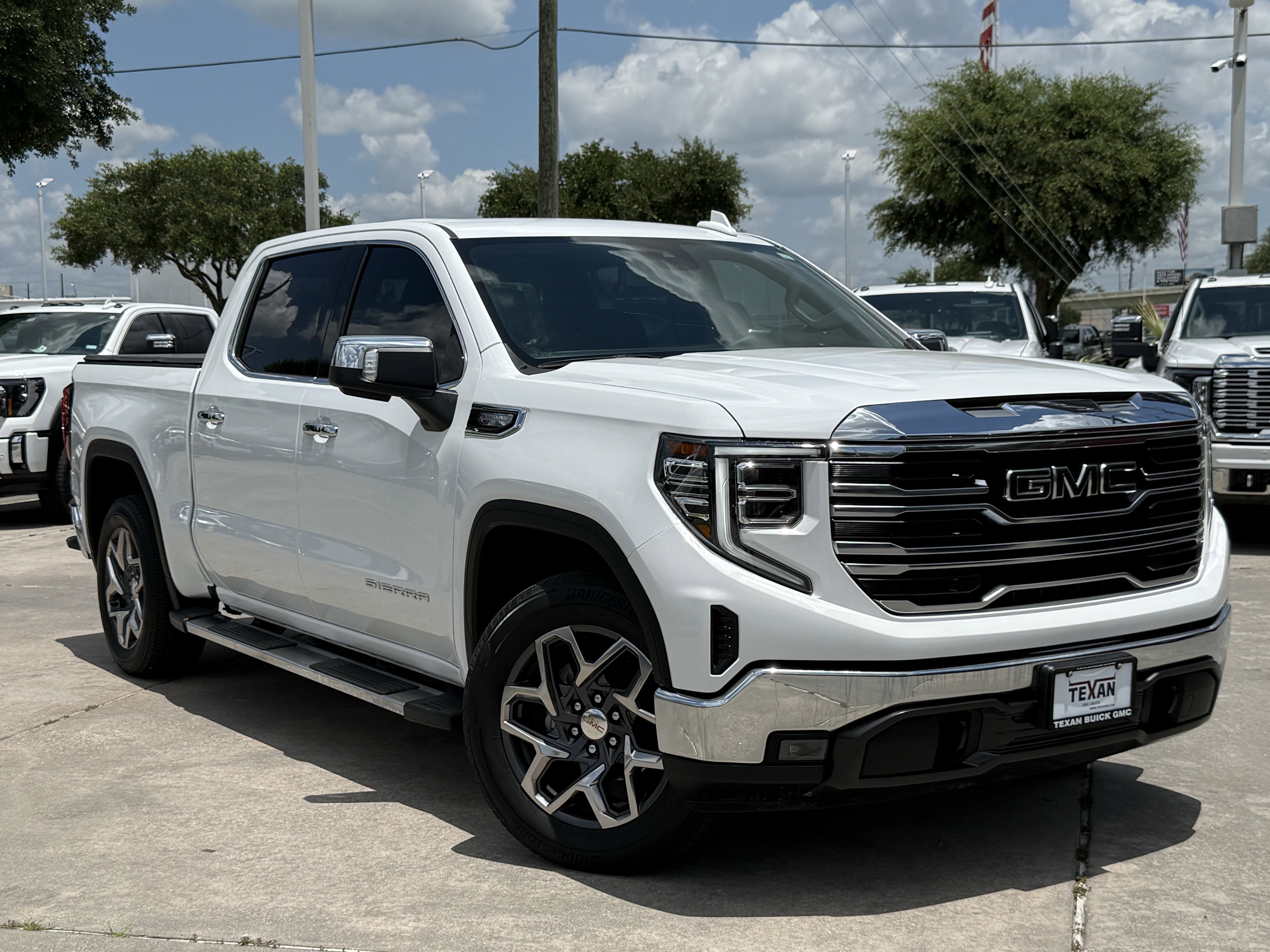 Used 2025 GMC Sierra 1500 SLT RWD video 2