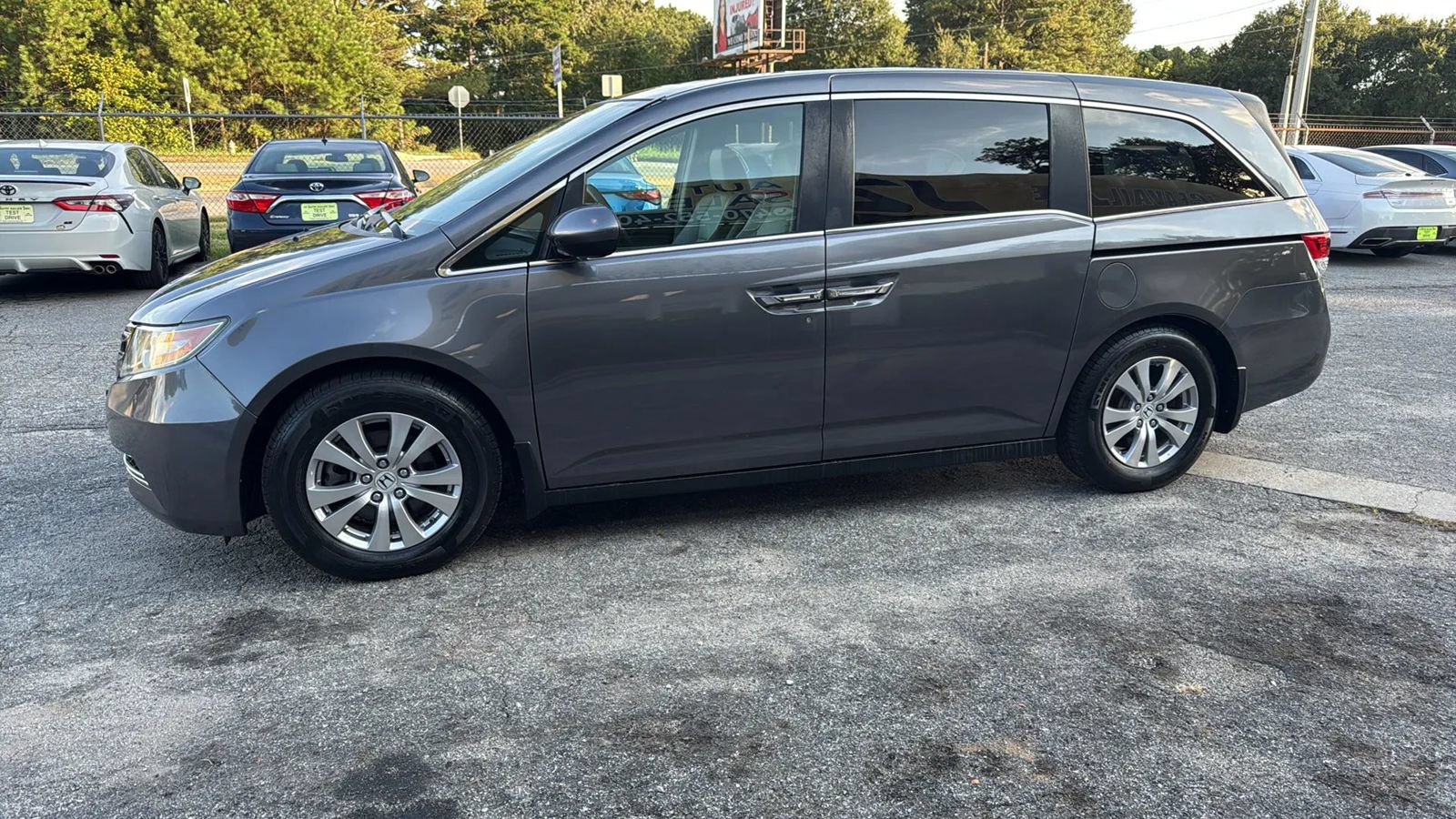 Used 2016 Honda Odyssey EX-L image 4