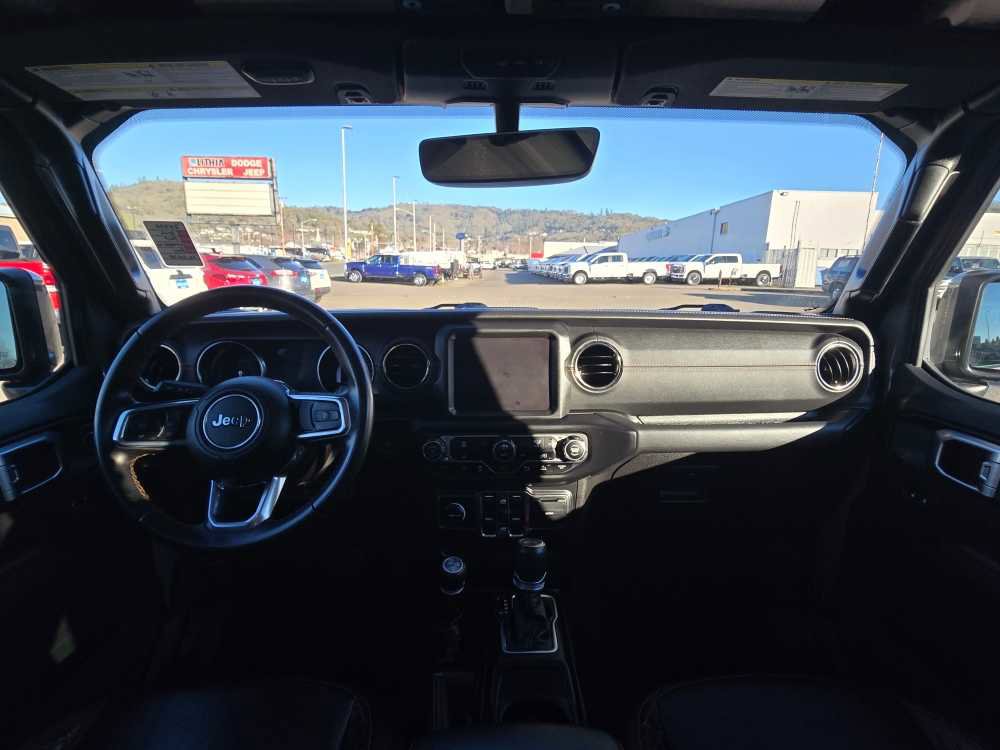 Used 2022 Jeep Wrangler Unlimited Sahara image 15