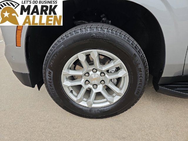 Used 2025 Chevrolet Tahoe LT AWD/4WD image 33
