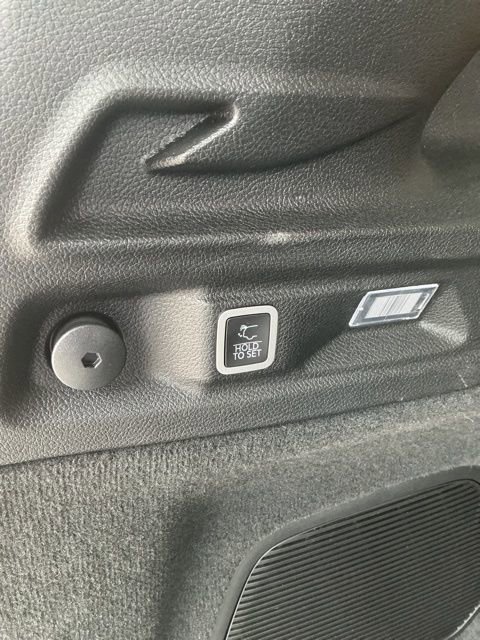 Used 2025 Jeep Grand Cherokee L Summit w/ Obsidian Package image 8