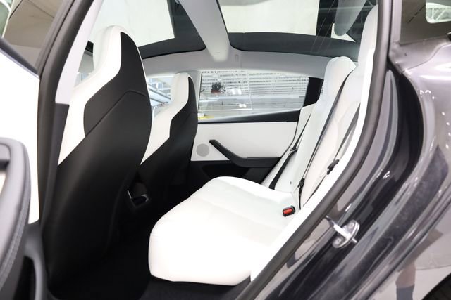 Used 2025 Tesla Model 3 Performance image 26