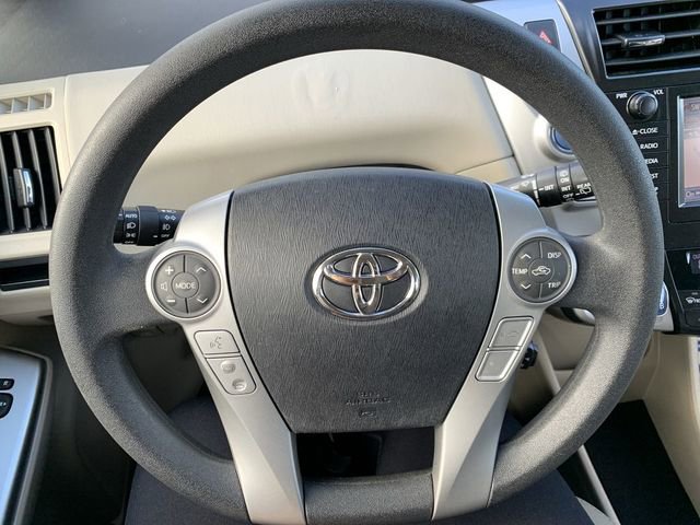 Used 2012 Toyota Prius V Five image 19