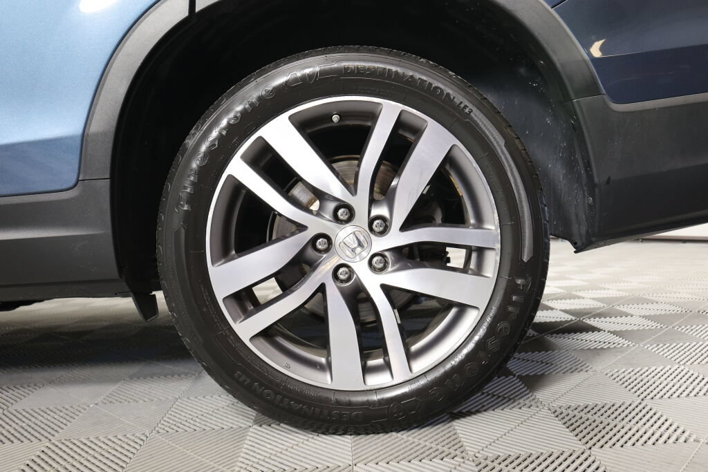 Used 2016 Honda Pilot Touring image 8