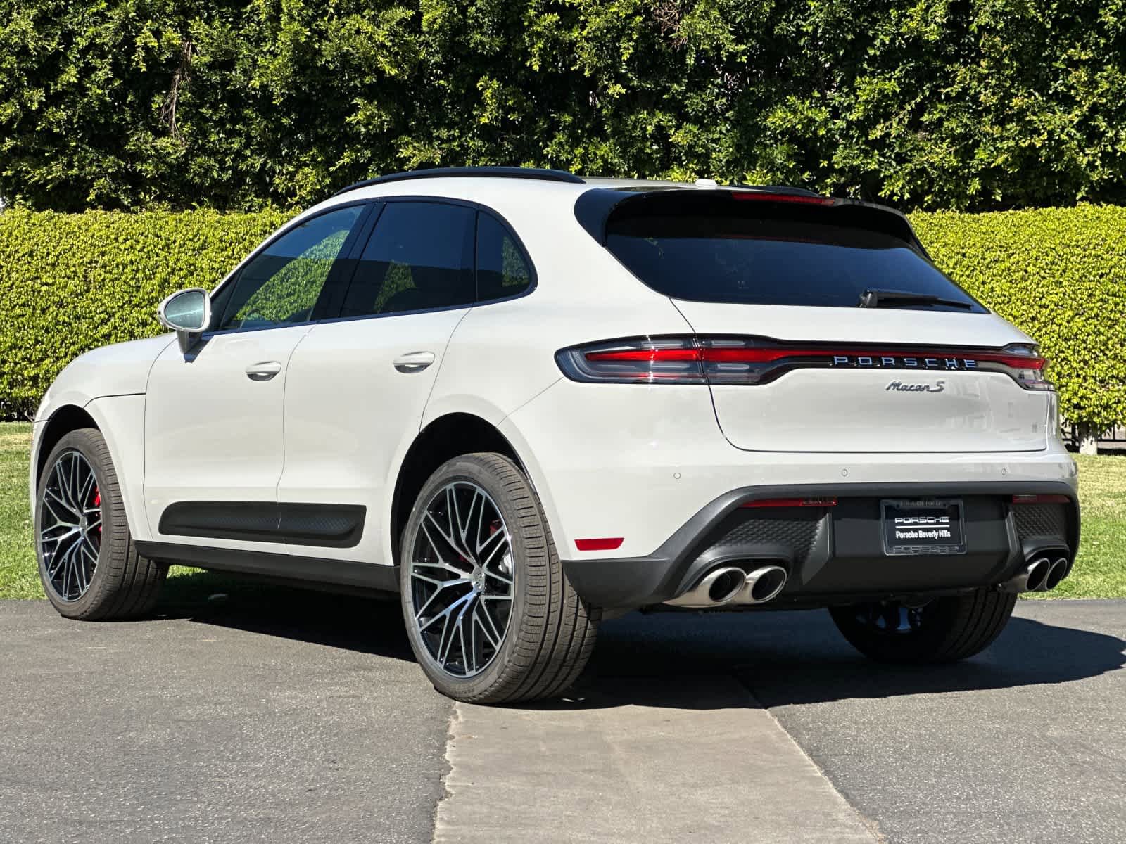 New 2026 Porsche Macan S AWD/4WD image 3