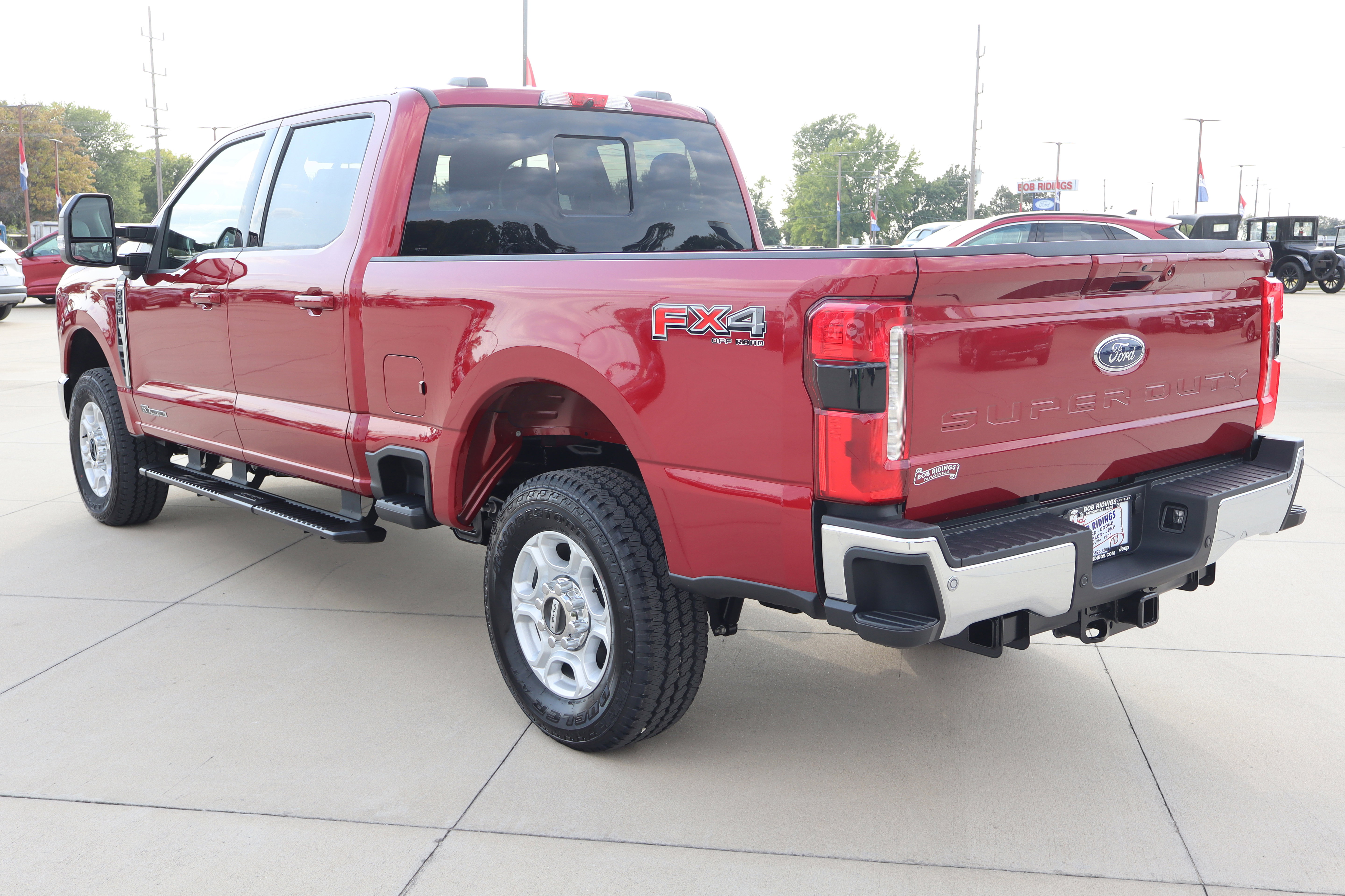 New 2026 Ford F250 XLT w/ XLT Premium Package AWD/4WD image 7