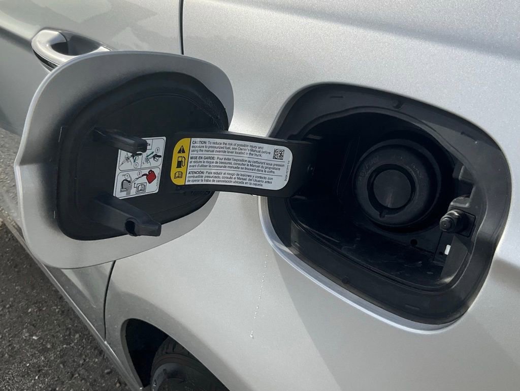 Used 2019 Ford Fusion Titanium image 13