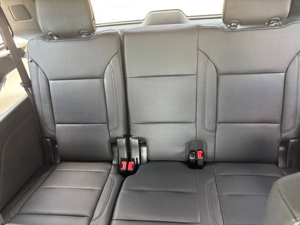 Used 2023 Chevrolet Tahoe LT w/ LT Signature Plus Package AWD/4WD image 13