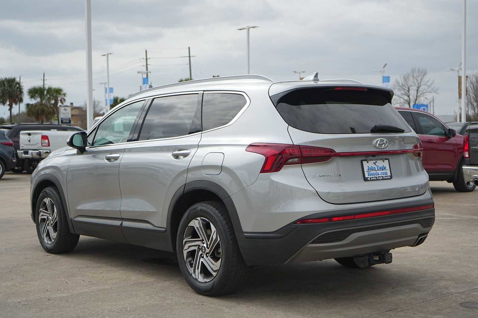 Used 2023 Hyundai Santa Fe SEL image 4
