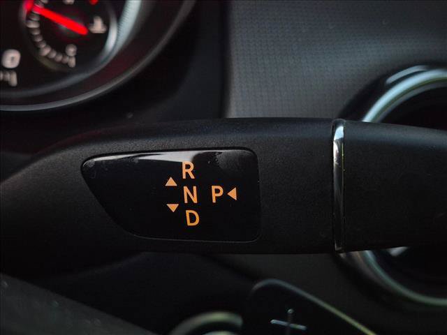 Used 2020 Mercedes-Benz GLA 250 4MATIC image 17