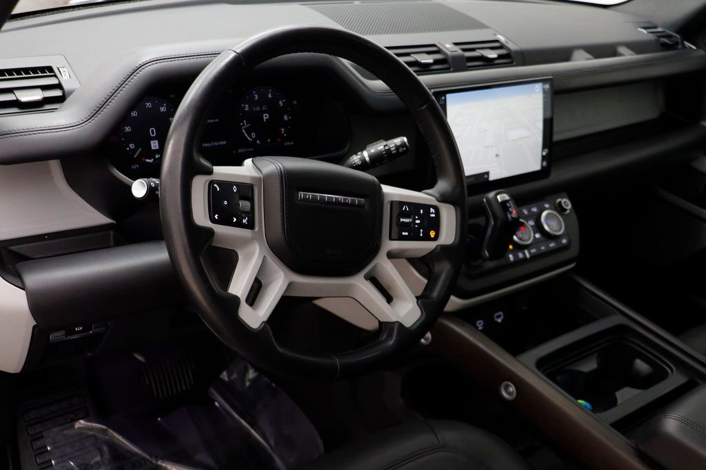 Used 2023 Land Rover Defender 130 First Edition image 6