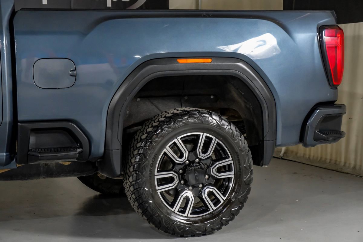Used 2020 GMC Sierra 2500 AT4 w/ AT4 Premium Package AWD/4WD image 13